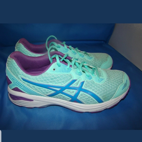 Women's Asics GT-1000 5 Running Shoes Size-7 - Picture 2 of 8